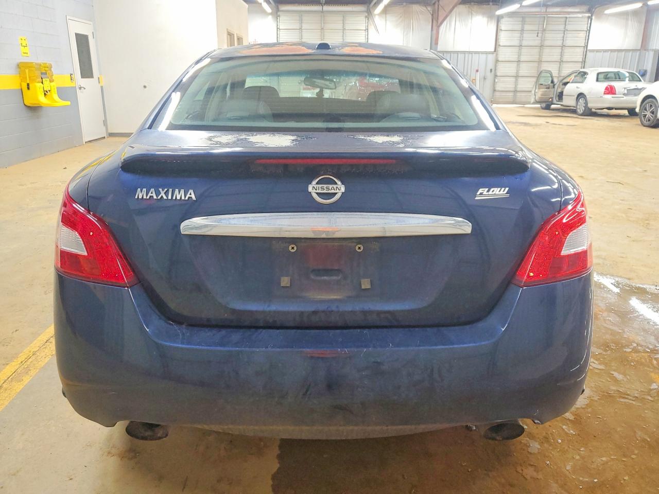 2010 NISSAN MAXIMA 3.5 S photo 6