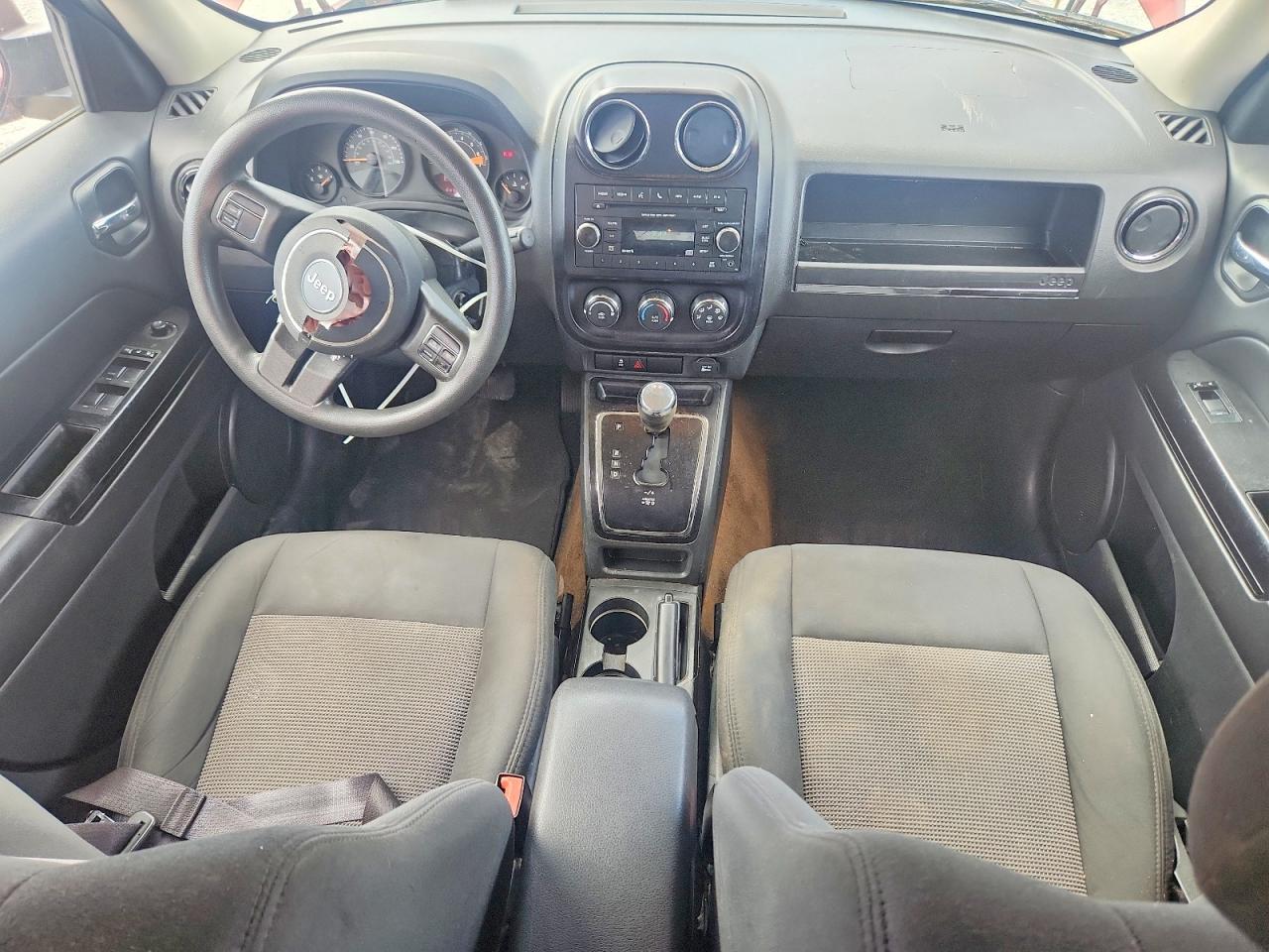 2015 JEEP PATRIOT SPORT photo 15