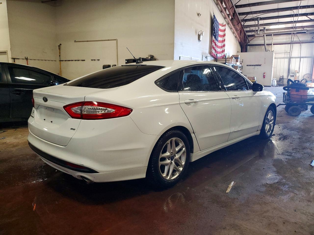 2013 FORD FUSION SE photo 5