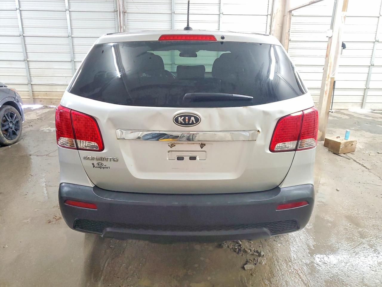 2011 KIA SORENTO LX photo 11