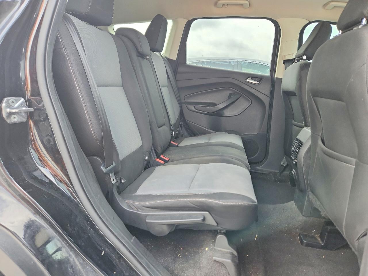 2018 FORD ESCAPE SE photo 28