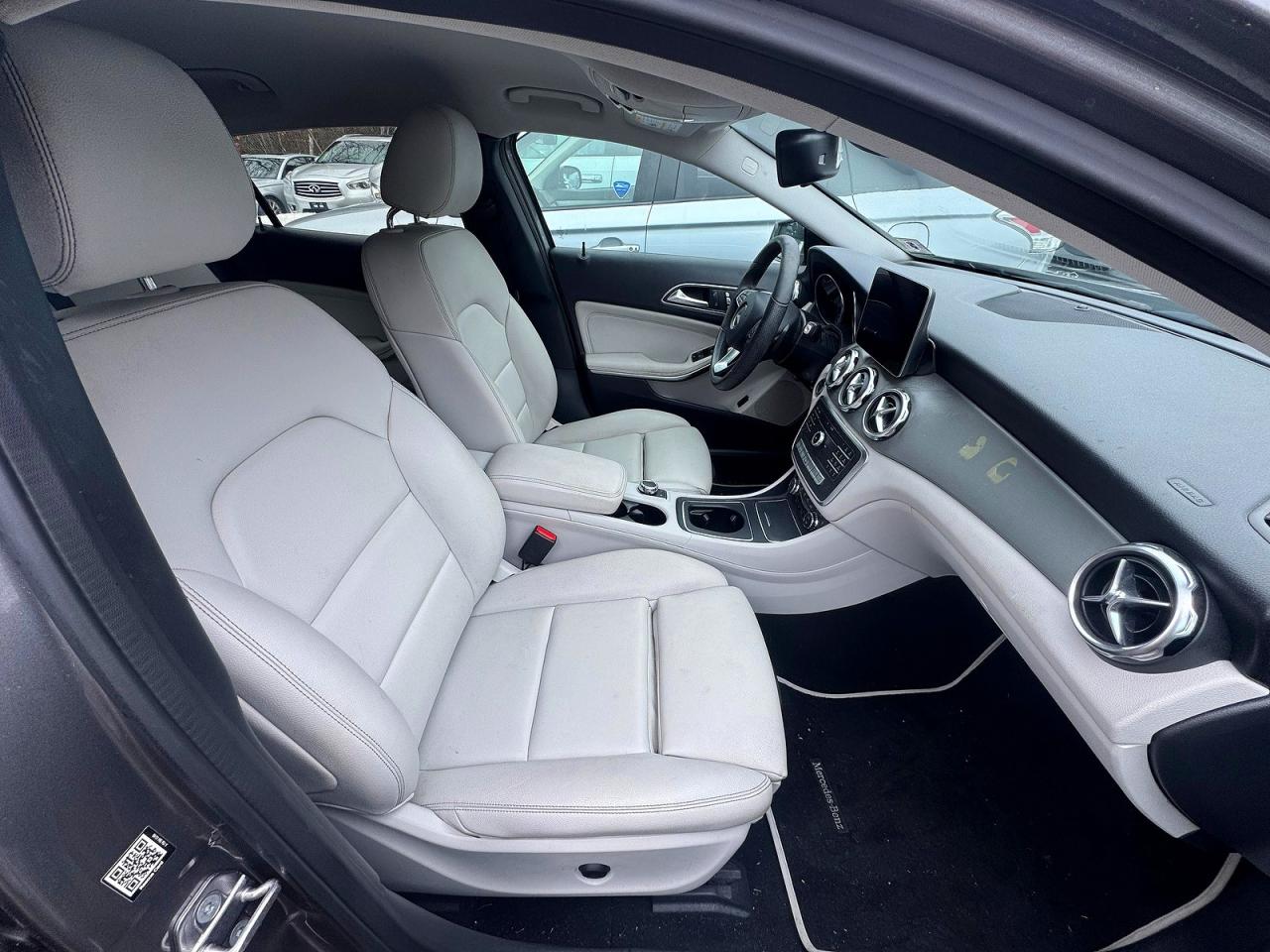 2019 MERCEDES-BENZ GLA 250 photo 9