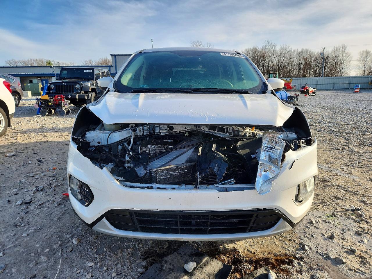 2017 FORD ESCAPE SE photo 5