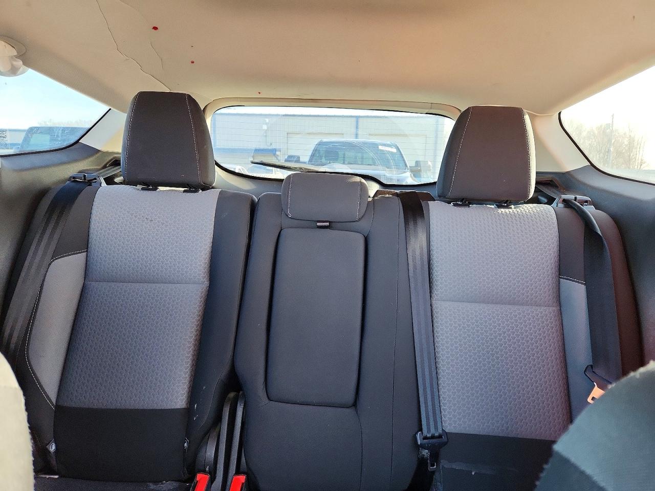 2017 FORD ESCAPE SE photo 10