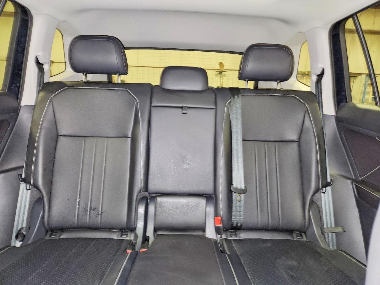 2024 VOLKSWAGEN TIGUAN SE photo 19