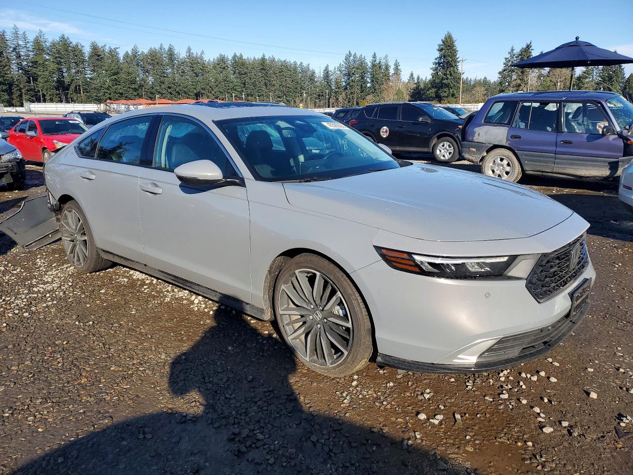 2025 HONDA ACCORD TOURING HYBRID photo 4