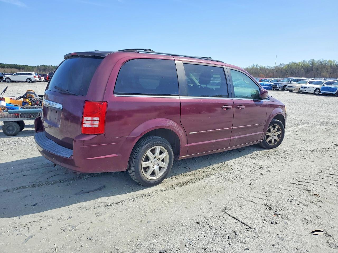 2008 CHRYSLER TOWN & COUNTRY TOURING photo 5