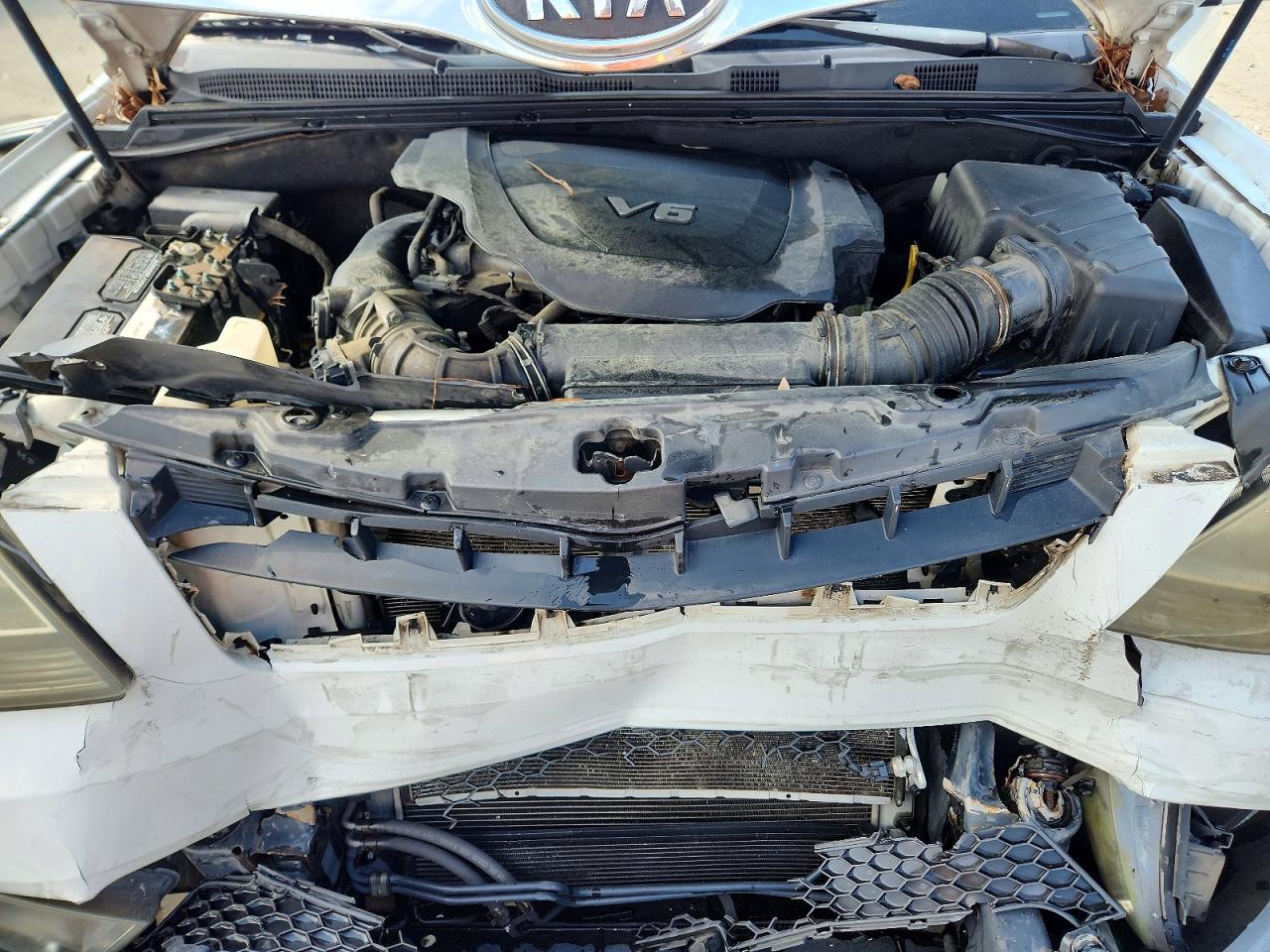 2009 KIA BORREGO LX photo 12