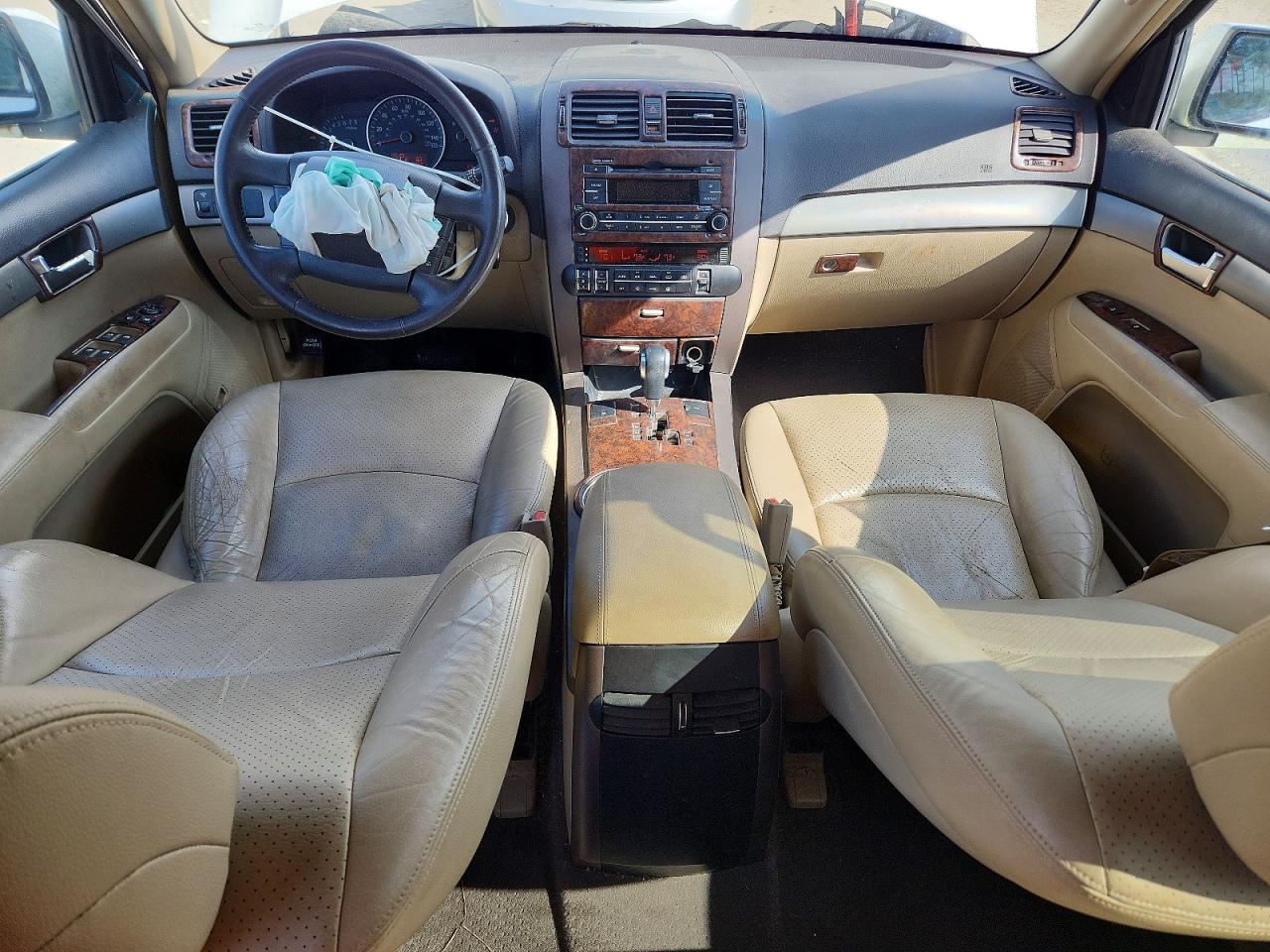 2009 KIA BORREGO LX photo 8