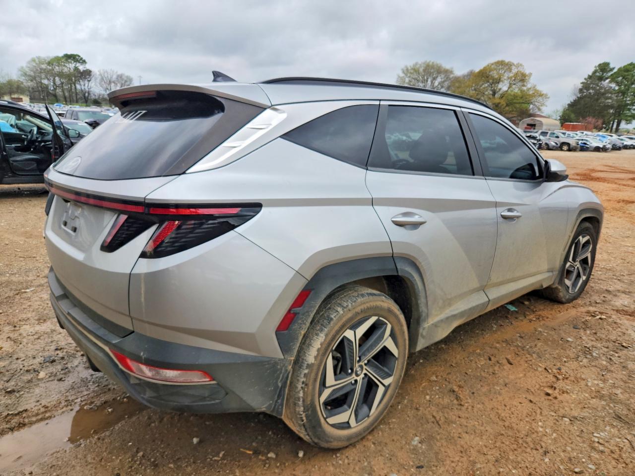 2022 HYUNDAI TUCSON SEL photo 3