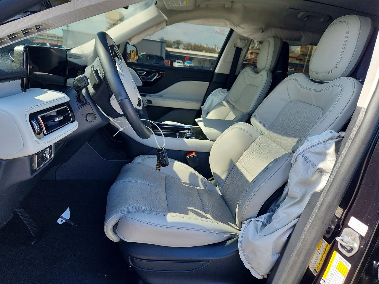 2025 LINCOLN AVIATOR RESERVE photo 19