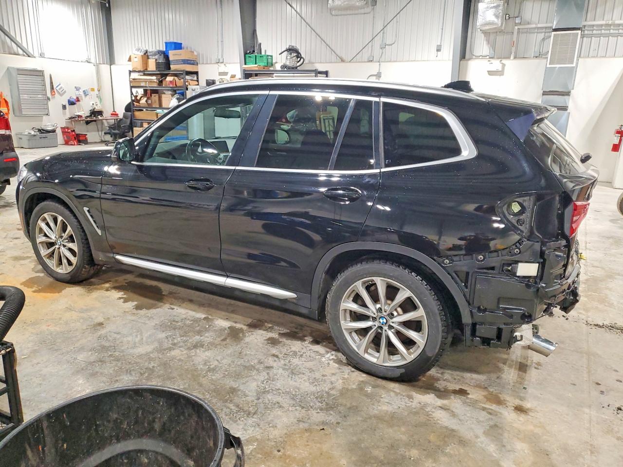 2019 BMW X3 XDRIVE30I photo 2