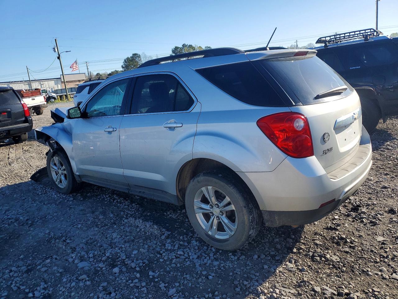 2015 CHEVROLET EQUINOX LT photo 3