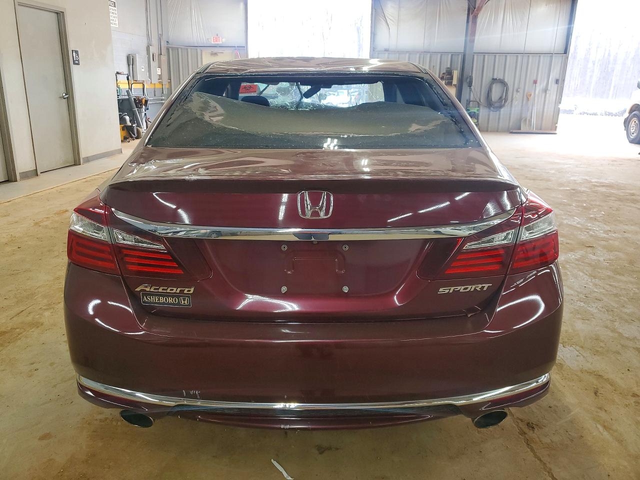 2016 HONDA ACCORD SPORT photo 6
