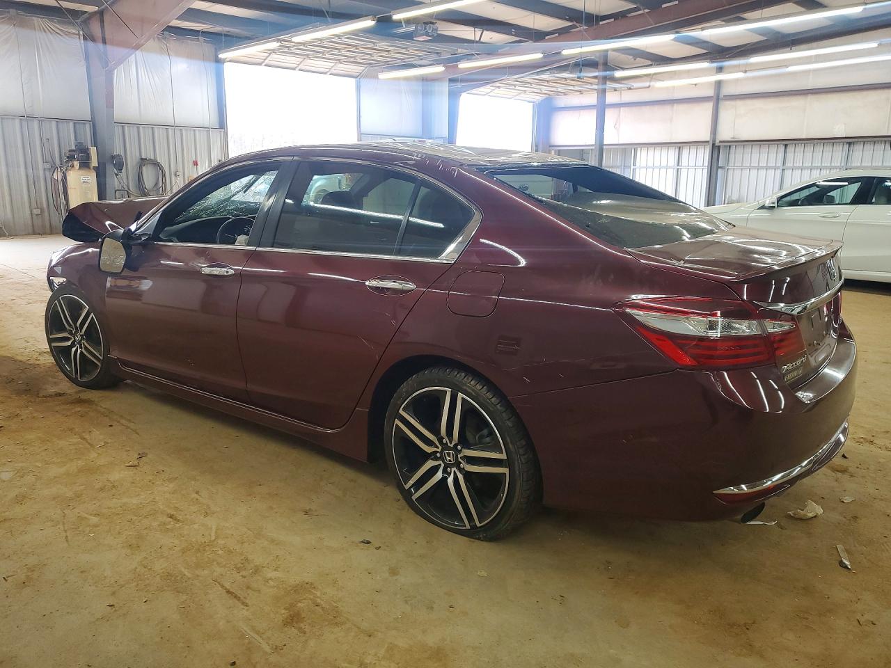 2016 HONDA ACCORD SPORT photo 2
