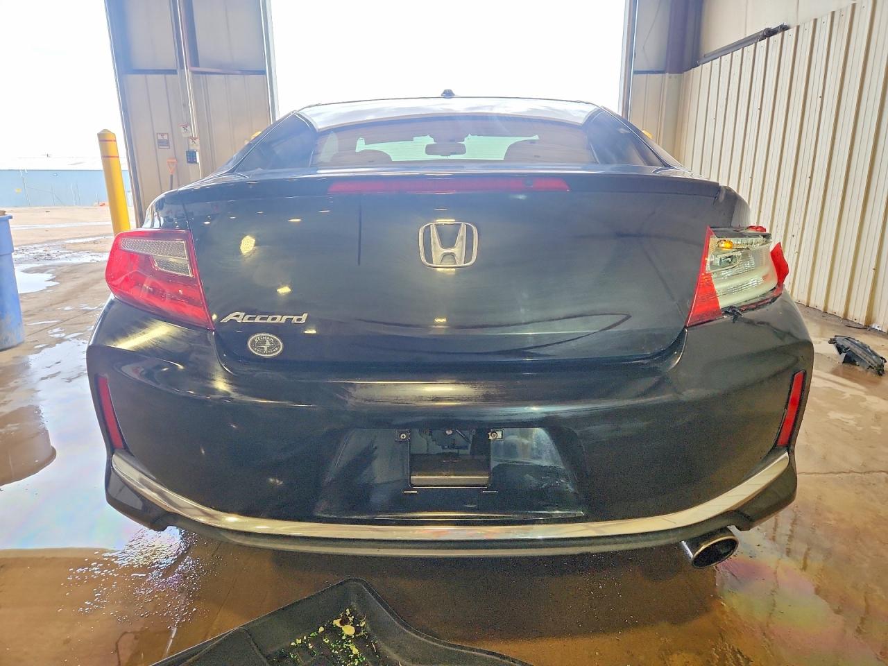 2017 HONDA ACCORD EXL photo 6