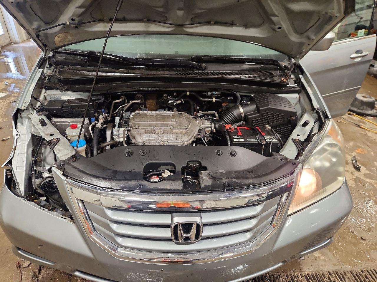 2010 HONDA ODYSSEY EX photo 12