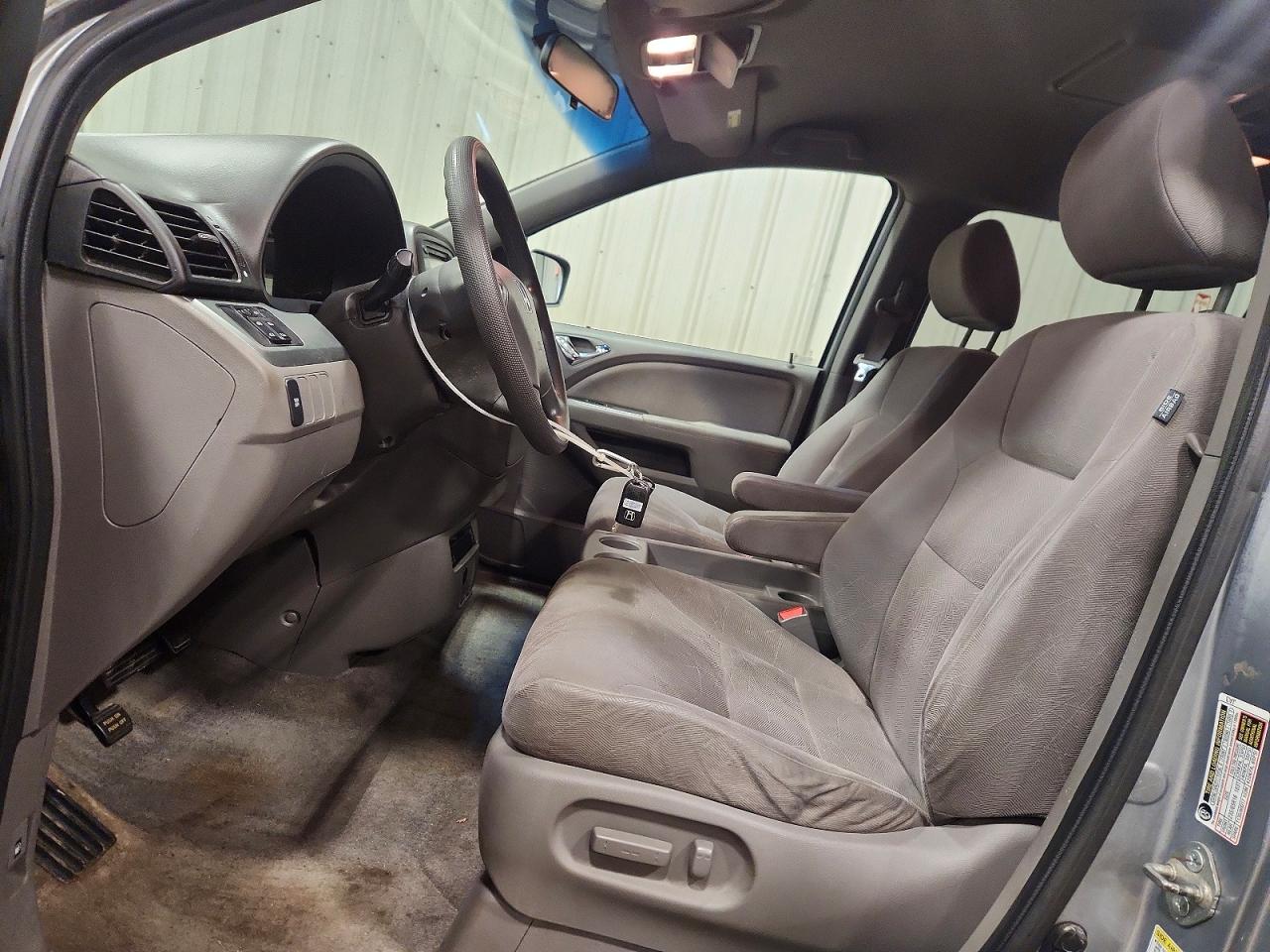 2010 HONDA ODYSSEY EX photo 7