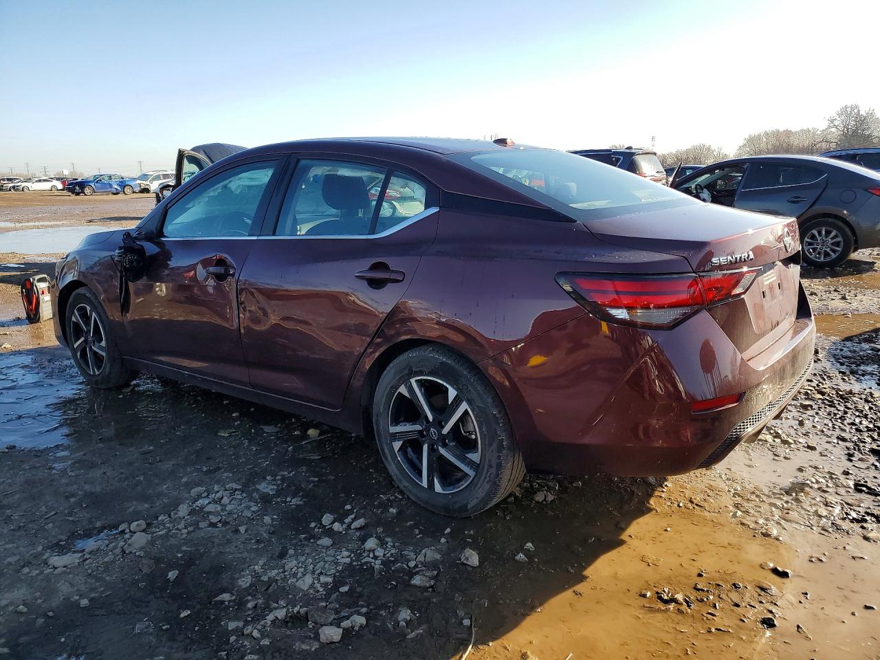 2024 NISSAN SENTRA SV photo 3