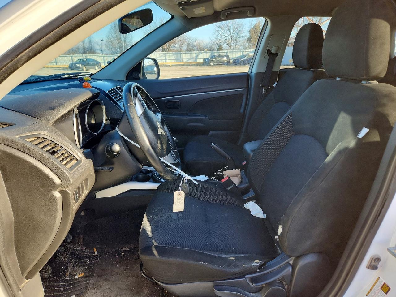 2012 MITSUBISHI OUTLANDER SPORT ES photo 25