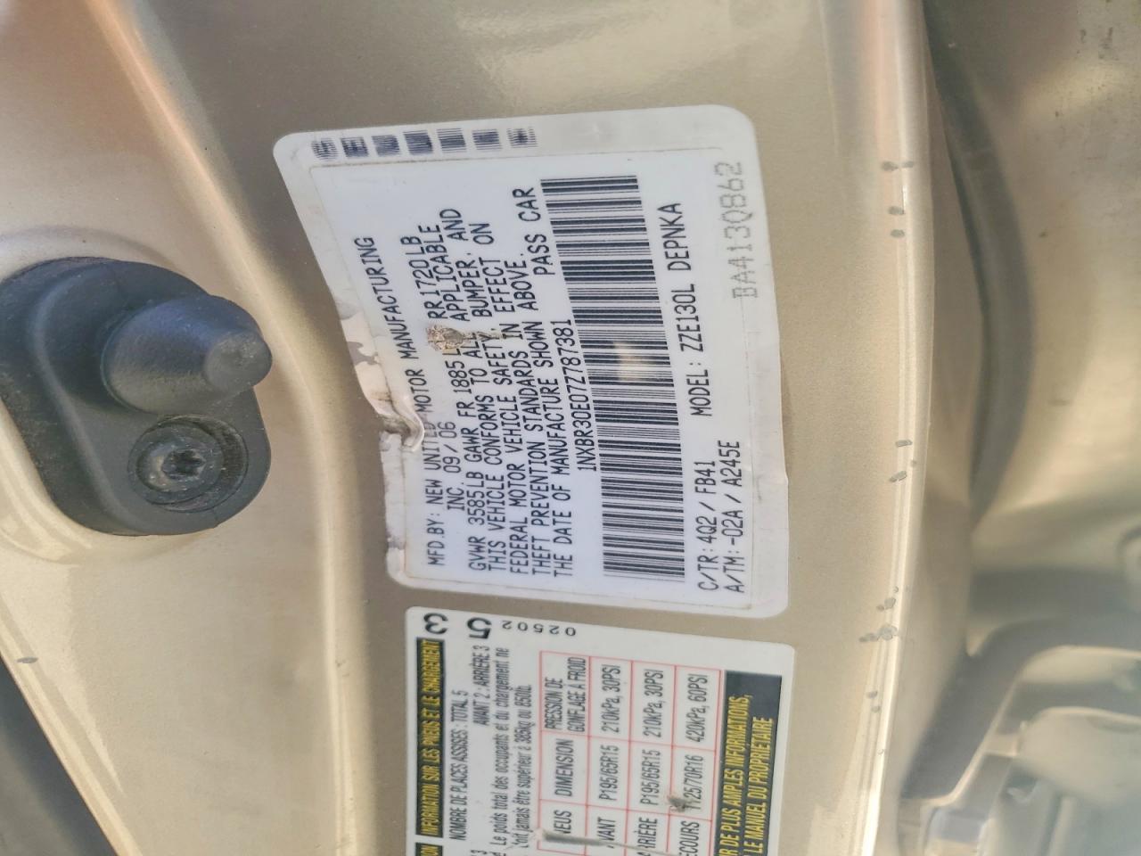 2007 TOYOTA COROLLA photo 13