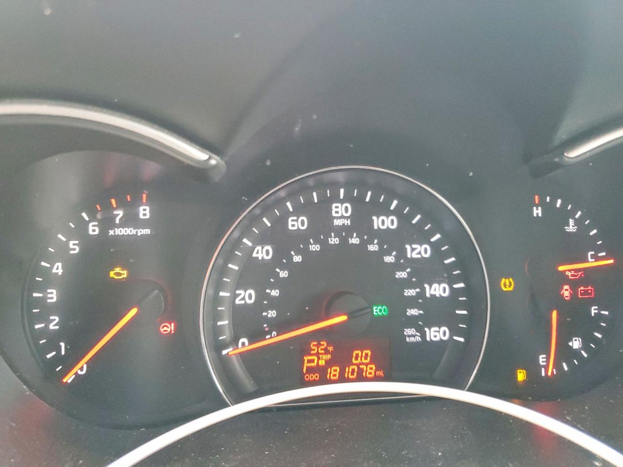 2014 KIA SORENTO LX photo 9