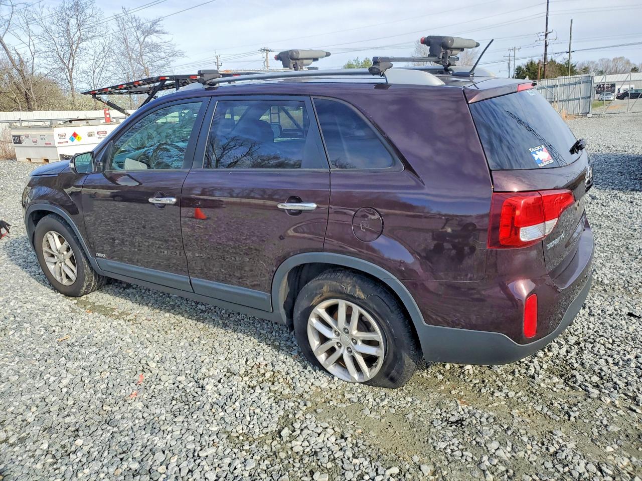 2014 KIA SORENTO LX photo 2