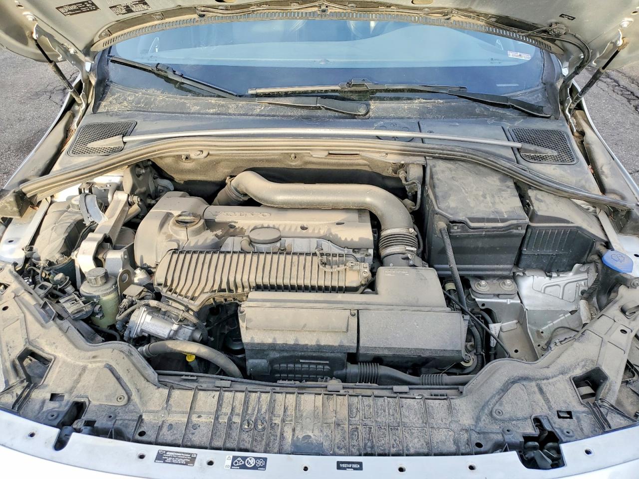 2015 VOLVO S60 PREMIER photo 11