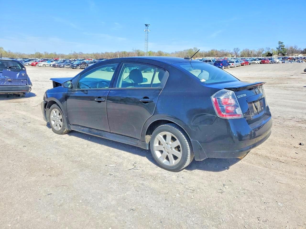 2012 NISSAN SENTRA 2.0 photo 3