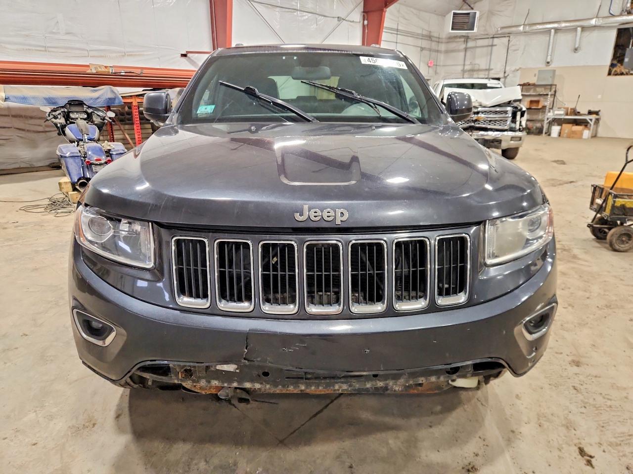 2015 JEEP GRAND CHEROKEE LAREDO photo 9