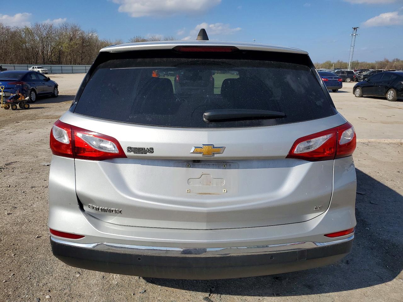 2020 CHEVROLET EQUINOX LT photo 11