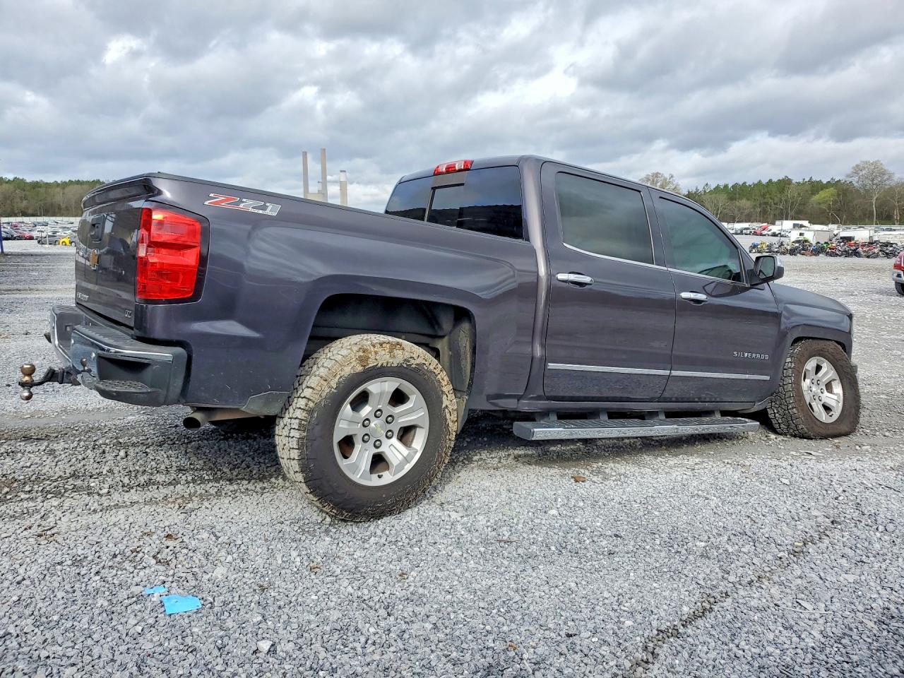 2015 CHEVROLET SILVERADO K1500 LTZ photo 3