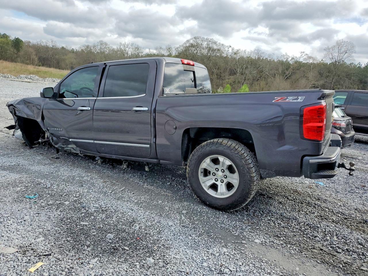 2015 CHEVROLET SILVERADO K1500 LTZ photo 2