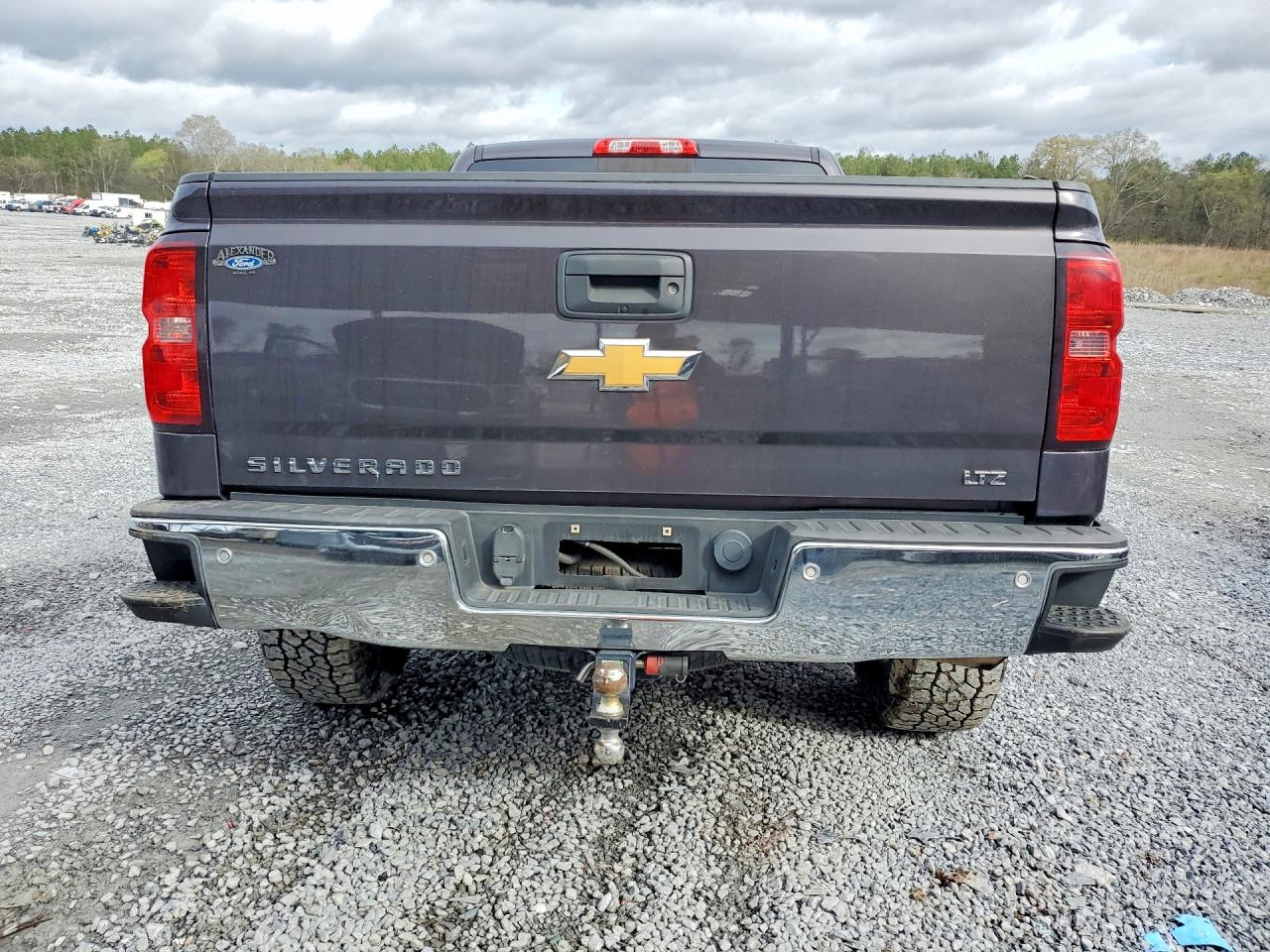 2015 CHEVROLET SILVERADO K1500 LTZ photo 6