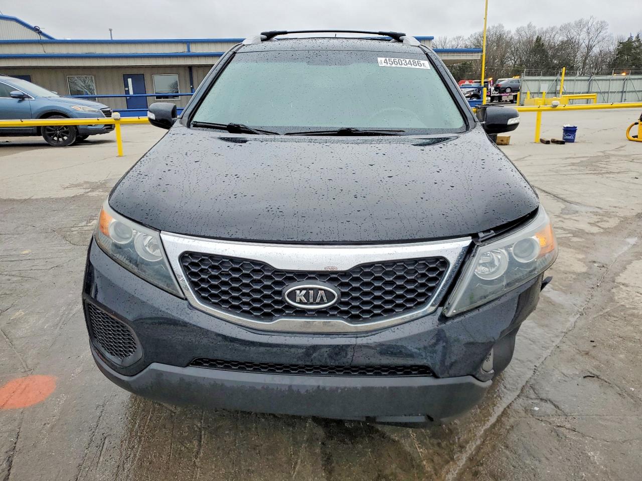 2013 KIA SORENTO LX photo 5
