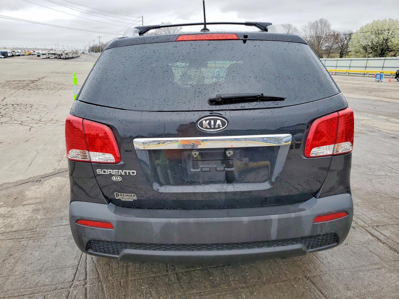 2013 KIA SORENTO LX photo 6