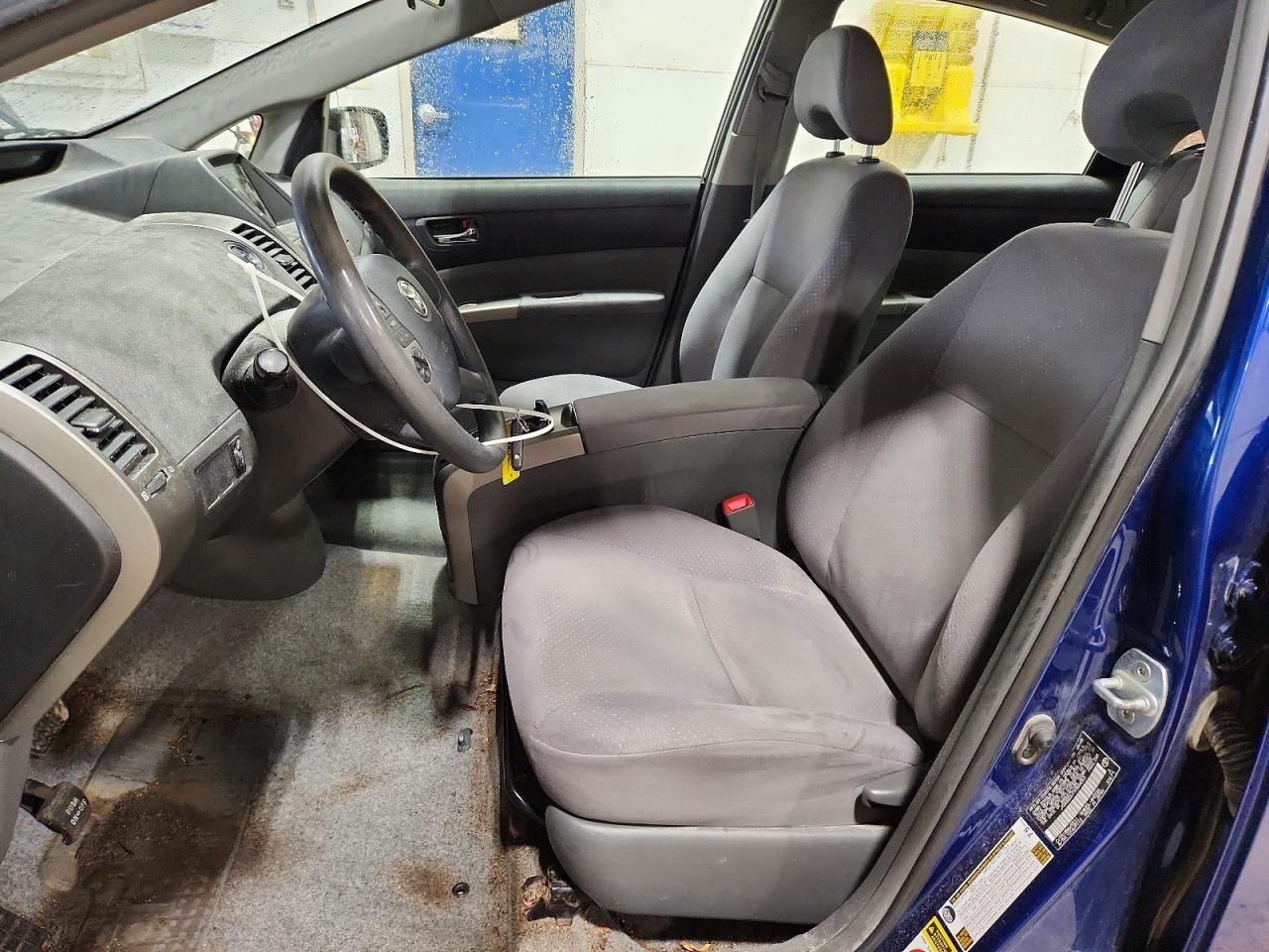 2009 TOYOTA PRIUS BASE photo 19