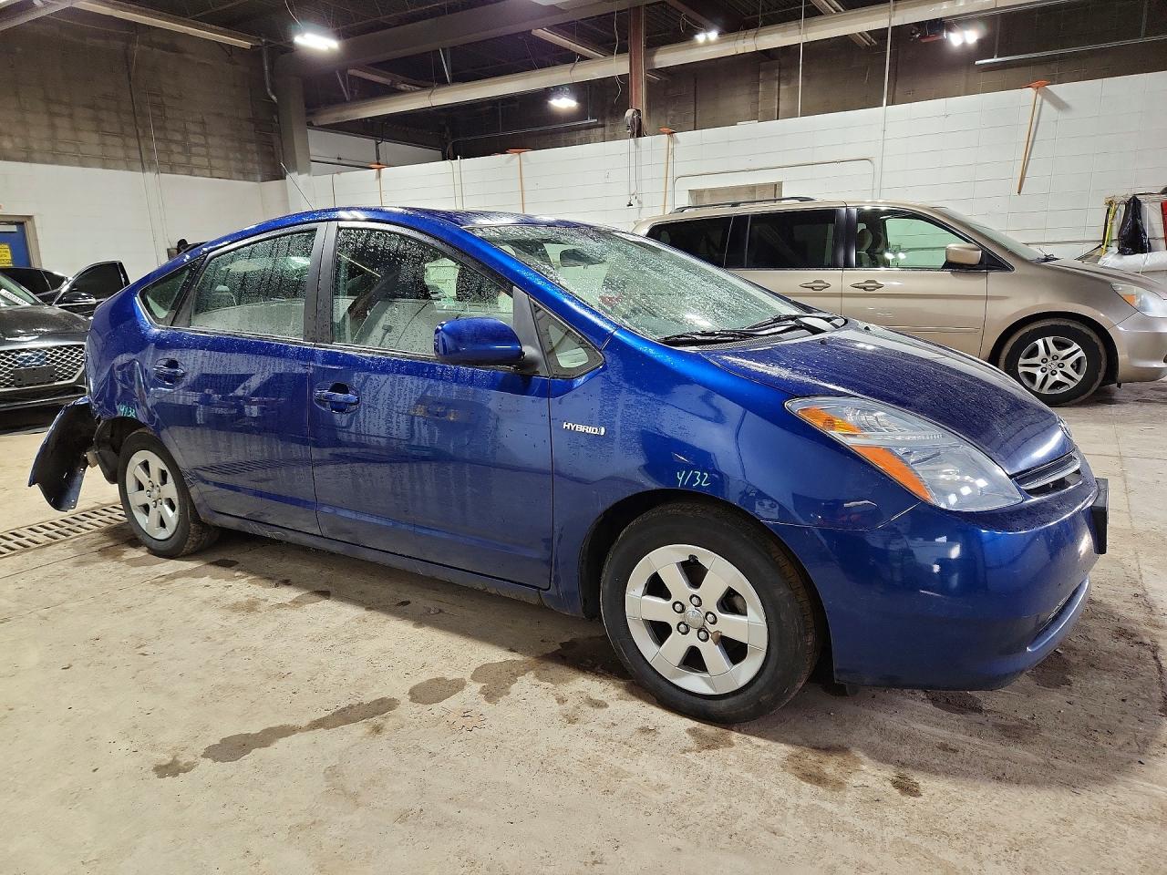 2009 TOYOTA PRIUS BASE photo 10
