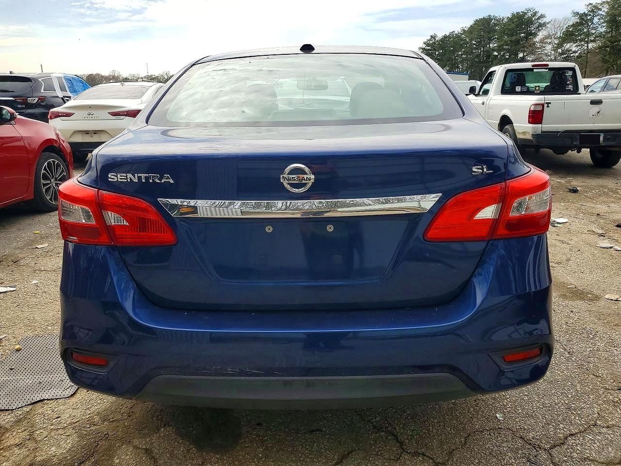 2017 NISSAN SENTRA SL photo 11