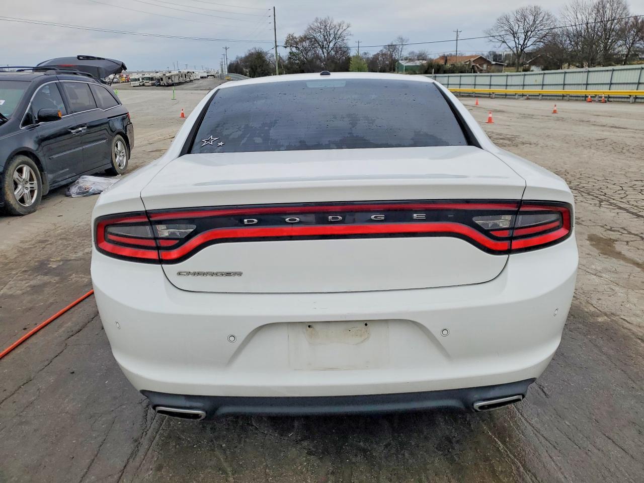 2016 DODGE CHARGER SE photo 6