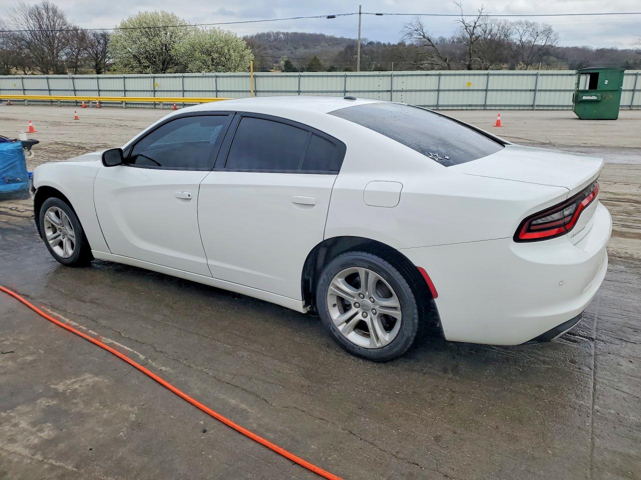 2016 DODGE CHARGER SE photo 2