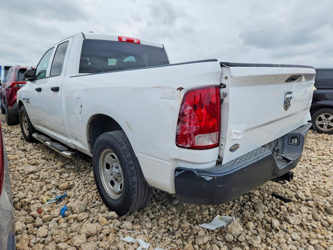 2018 RAM 1500 ST photo 3