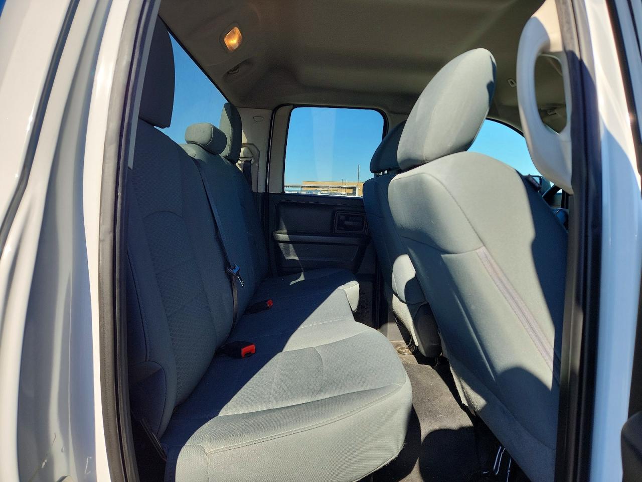 2018 RAM 1500 ST photo 19