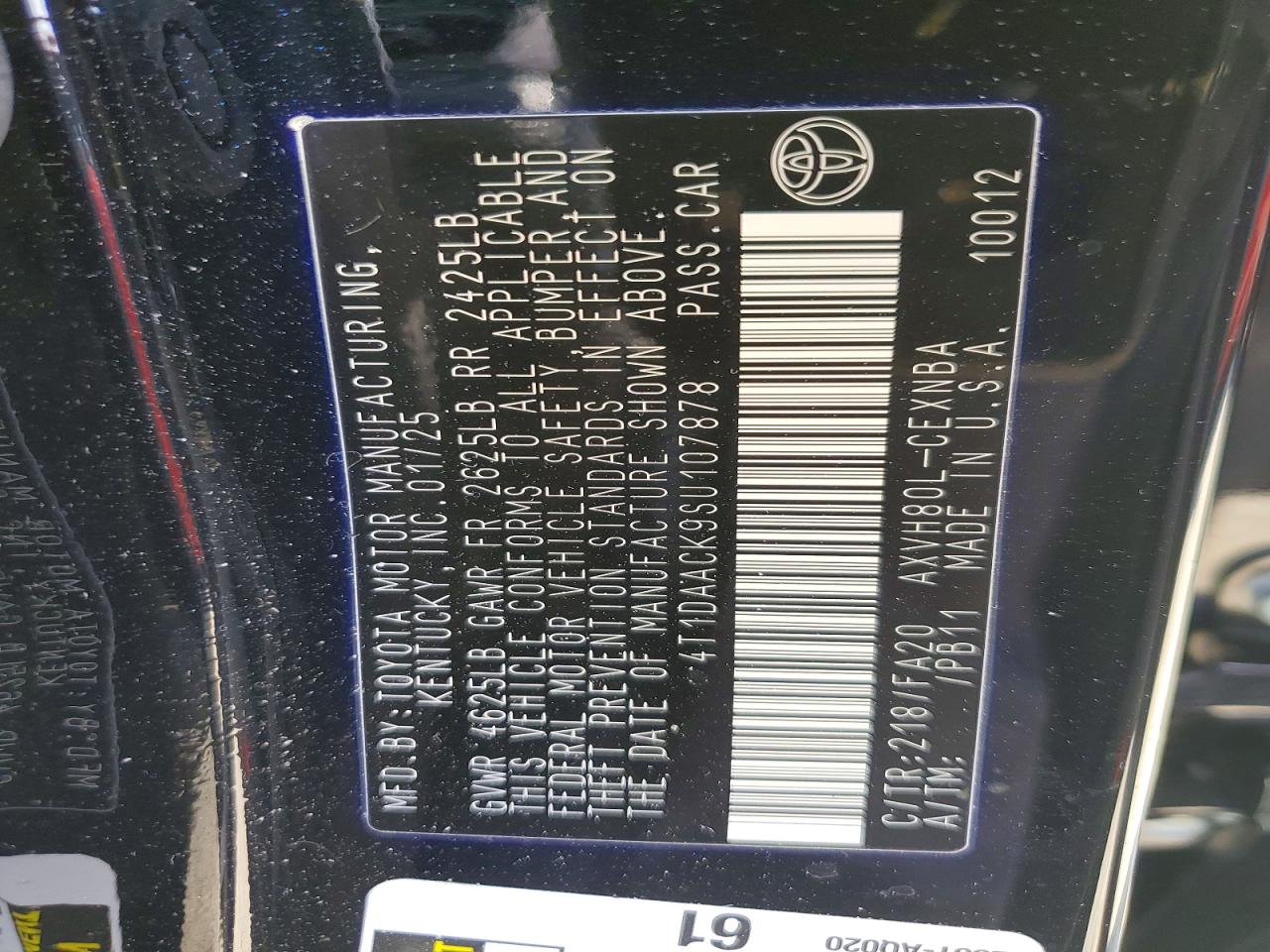 2025 TOYOTA CAMRY LE photo 13