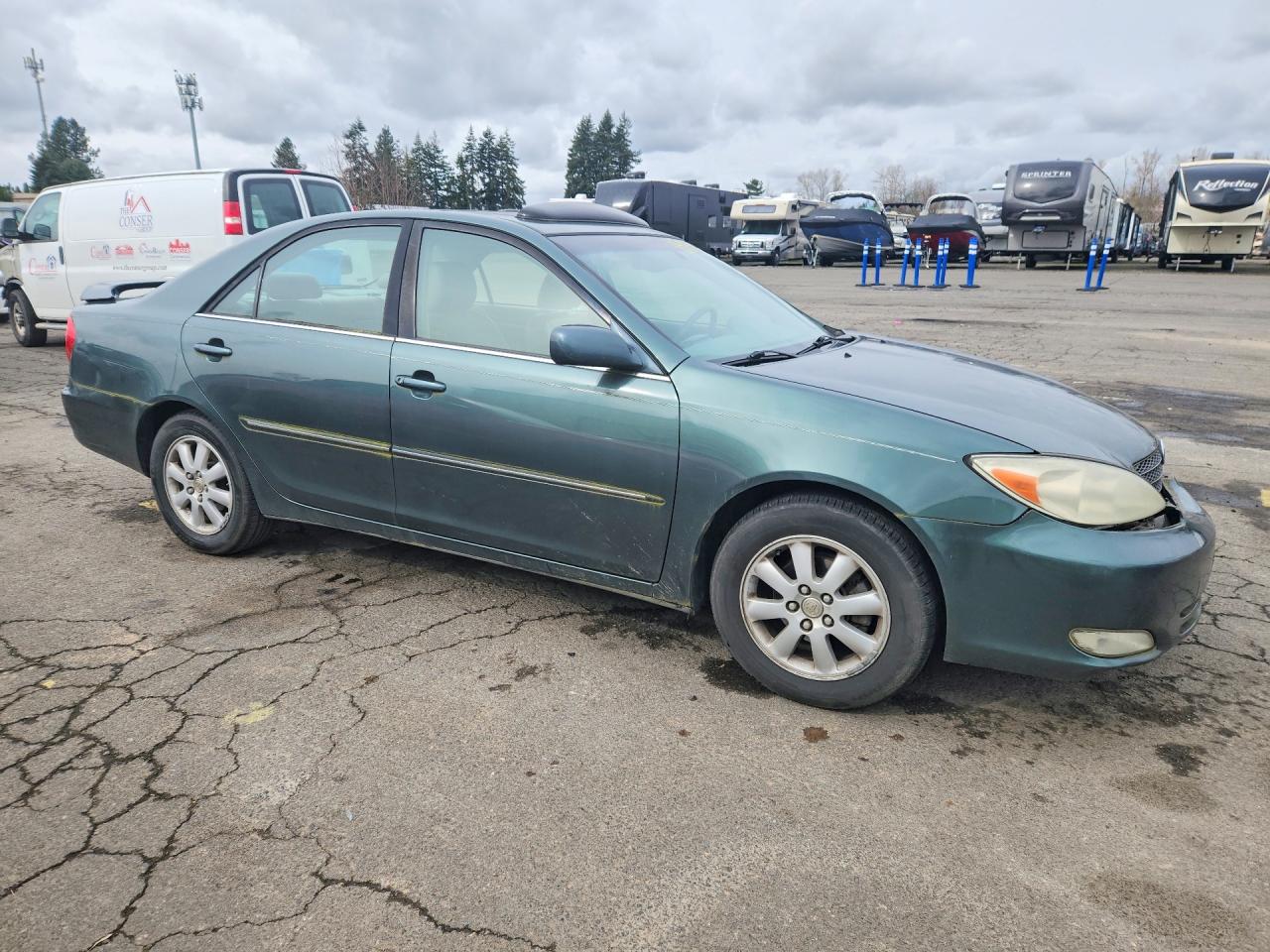 2004 TOYOTA CAMRY XLE photo 4