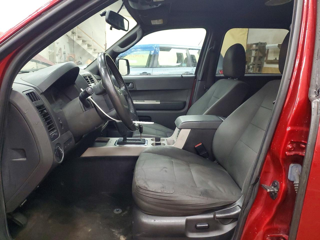 2012 FORD ESCAPE XLT photo 13