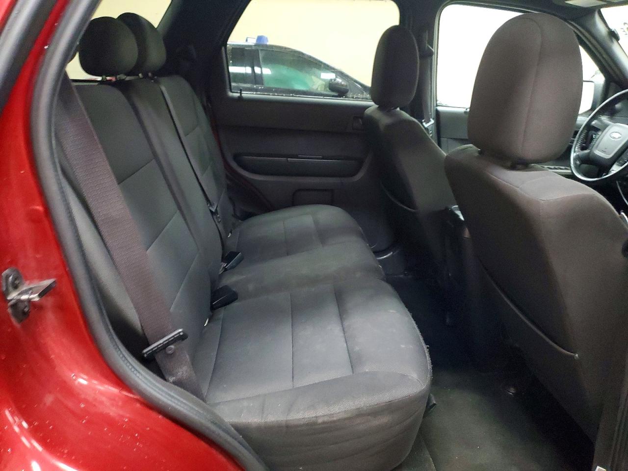 2012 FORD ESCAPE XLT photo 21