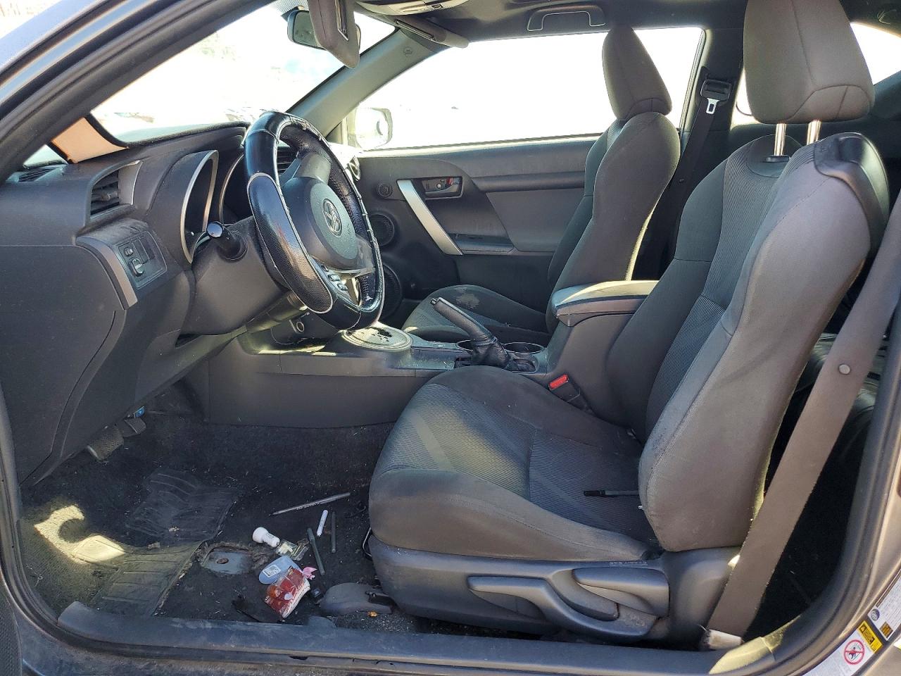 2013 TOYOTA SCION photo 7