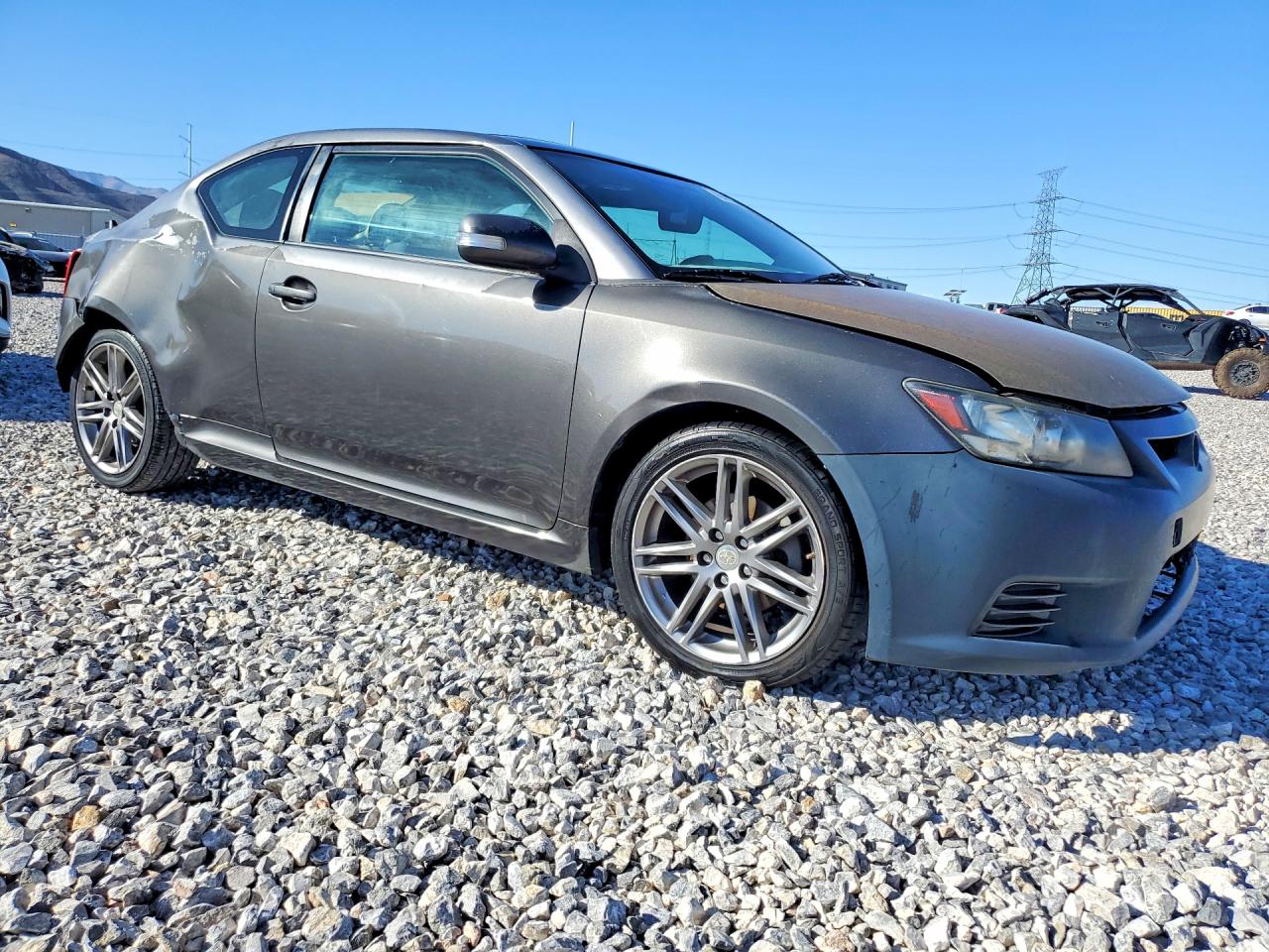 2013 TOYOTA SCION photo 4