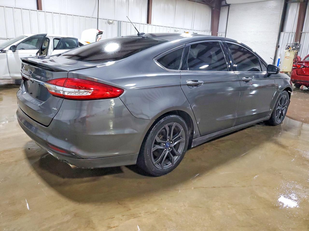 2018 FORD FUSION SE photo 3
